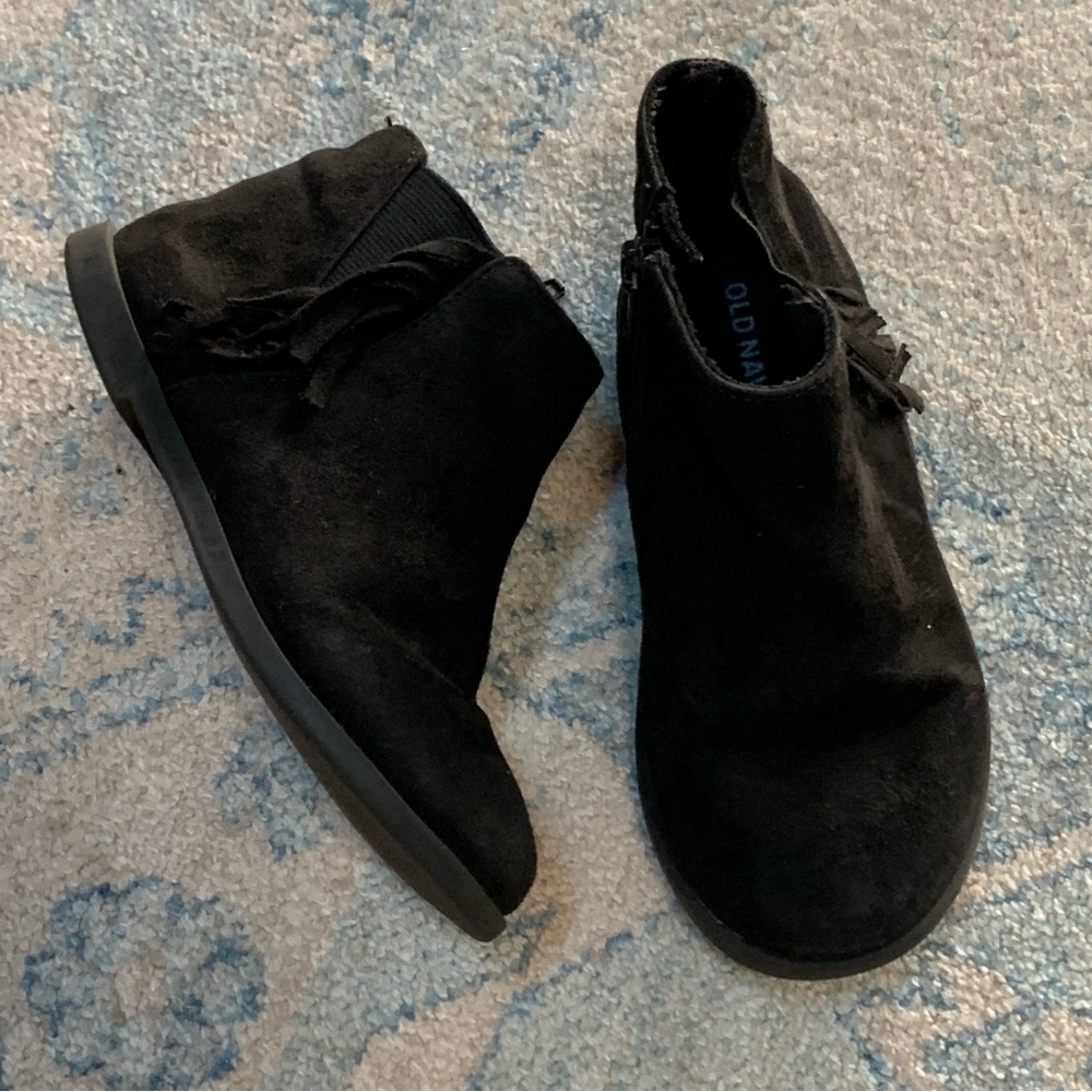 Old Navy Suede Fringe Black Booties